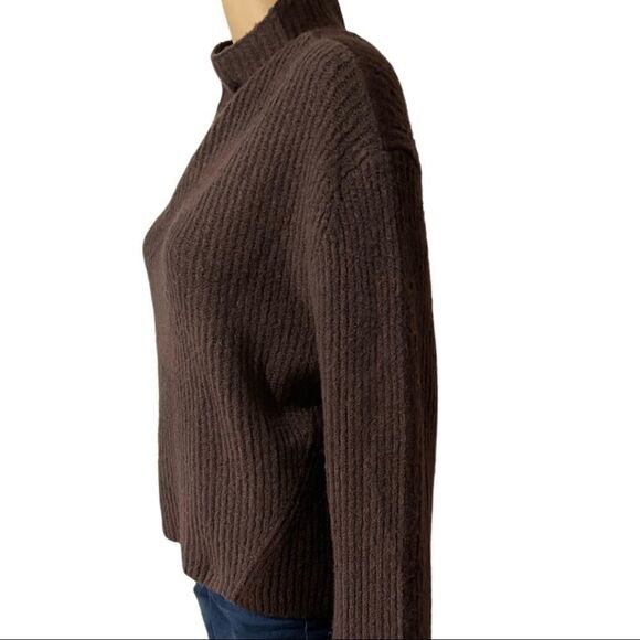 Prologue Oversized Boxy Crop Sweater - Picture 5 of 11